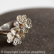 Double four leaf clover ring 