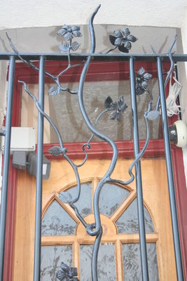 gate detail