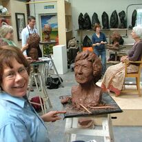 Saturday Portrait Class - Jackie Hutchinson with her work