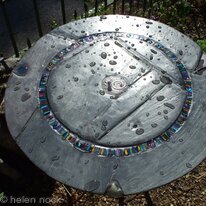 Wave Circle Design garden table