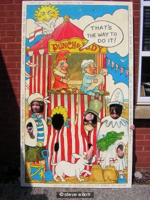 punch  judy postcard