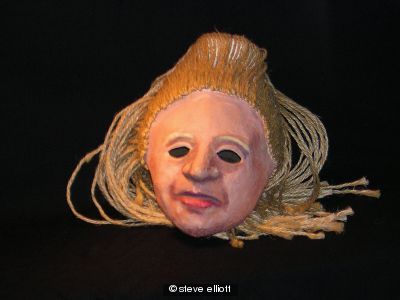 Drummer Lyns mask