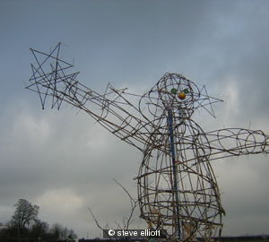 big scarecrow - detail