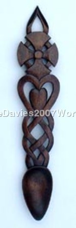 W10* Celtic Cross, Hearts and open Knotwork 79.00