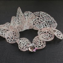 Petals bracelet