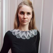 White Ruff Collar