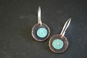 Bk52 round dangly earrings