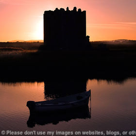 Sunset over Threave Castle