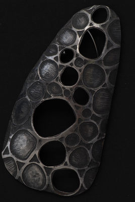 2d etched brooch