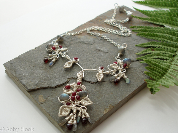 The Vine Necklace