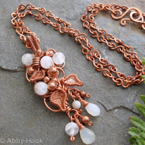 The Vine Pendant - Moonstone
