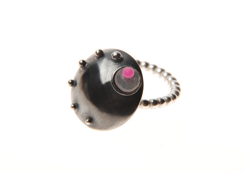 Rotating pod ring