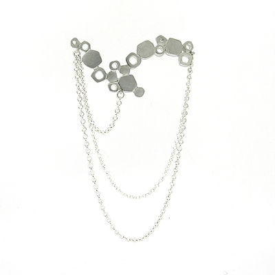 Lamella tethered Brooch