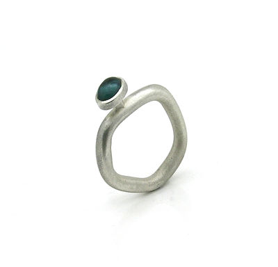 Blue tourmaline ring
