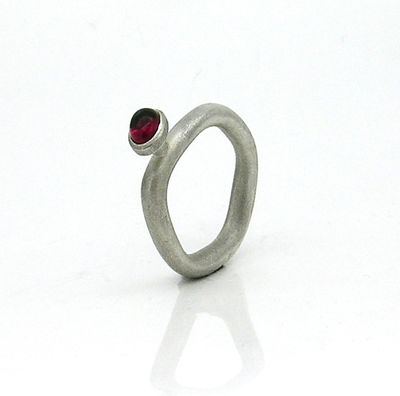 Pink tourmaline ring