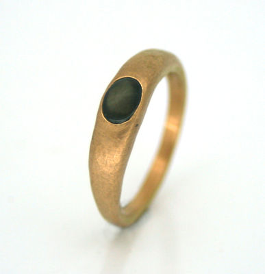 Mens signet ring