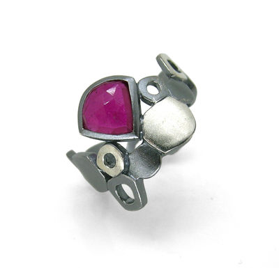 Ruby ring