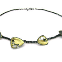 spinnel necklace