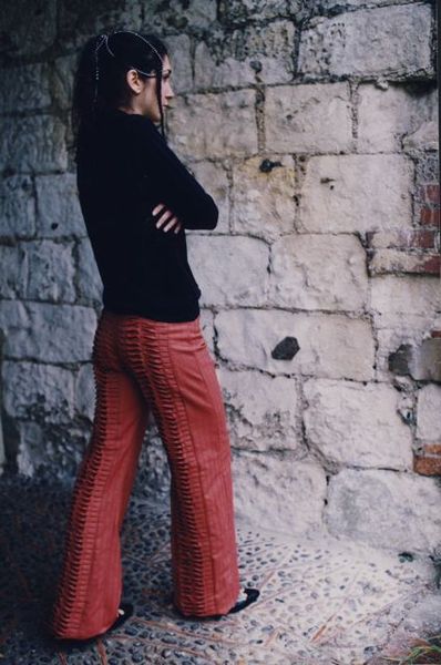 Red wool pleat trousers