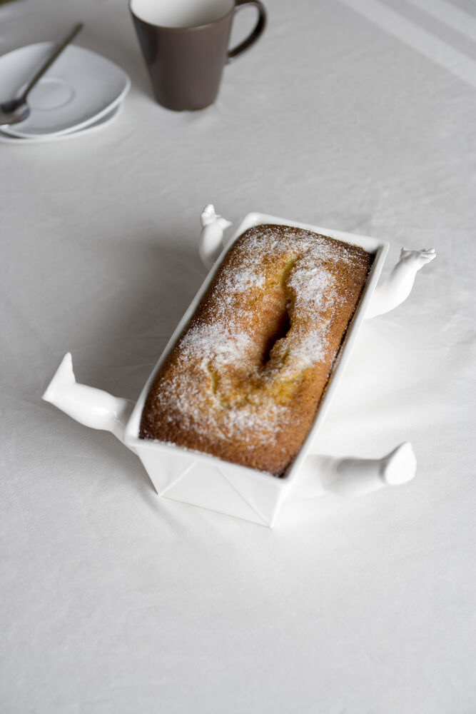 BAKING TIN. Glazed ceramics