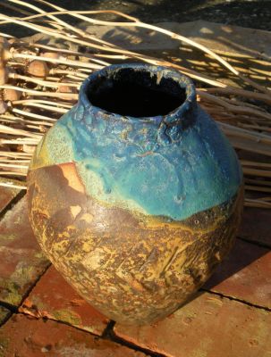 stoneware vessel 11a