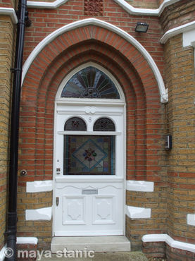 ealing 7