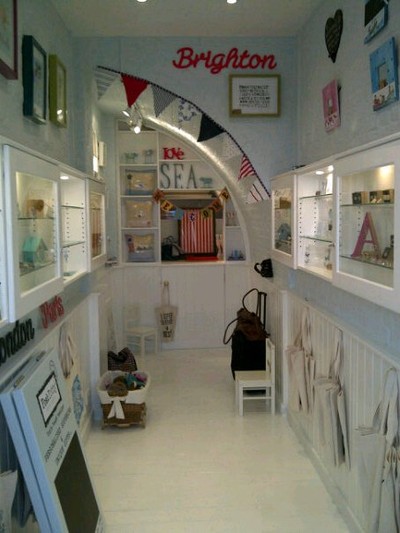 Arch 235