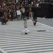 shibuya headstand alternative view