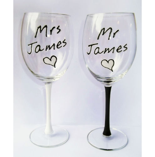 Mr and Mrs Personalised Wedding Glasses