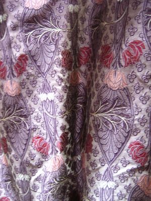 C9257 - lilac art nouveaux