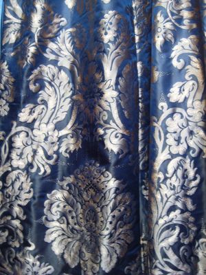 c9261 -black and gold large damask