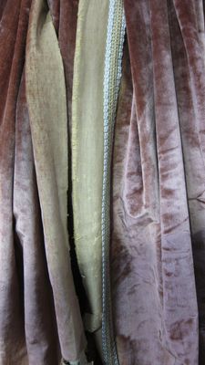 c2260-worn-pink-velvet