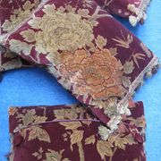 floral-vevlet-print-cushions