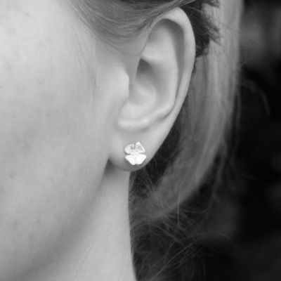 Poppy Tiny Earrings £15