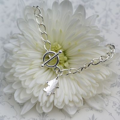 Hedgerow Oak Leaf Bracelet £40