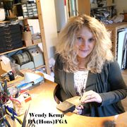 Award Winning Jeweller Wendy Kemp BA (Hons) FGA