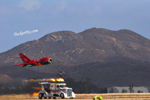 Jet truck racing MIG