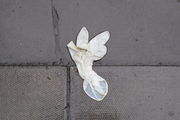 lost glove 12