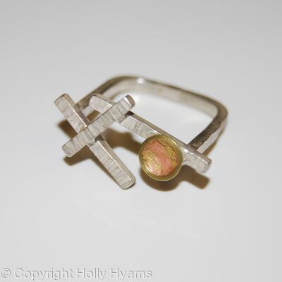 white lines ring II