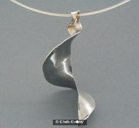 Swirl Necklace
