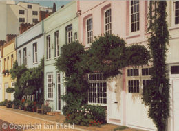 Ennismore Gdn. Mews 2