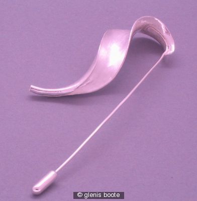 Leaf pin