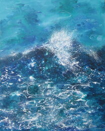 wind-catches-breaking-wave