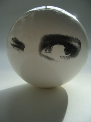 Deco (wall mountable Eyeball)