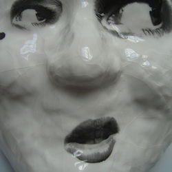 Cortina Goole (wall mountable Mask)