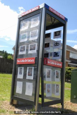 Worlds smallest gallery- Inaugural Exhibition